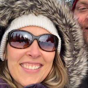 Meet your Posher, Helen